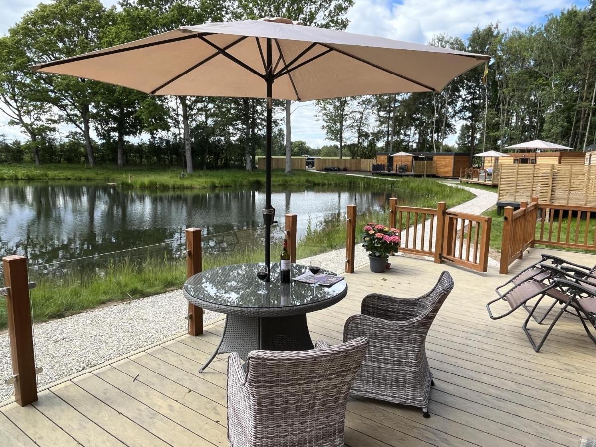 Rowan Boutique Lodge For Couples With A Dog ヨーク エクステリア 写真