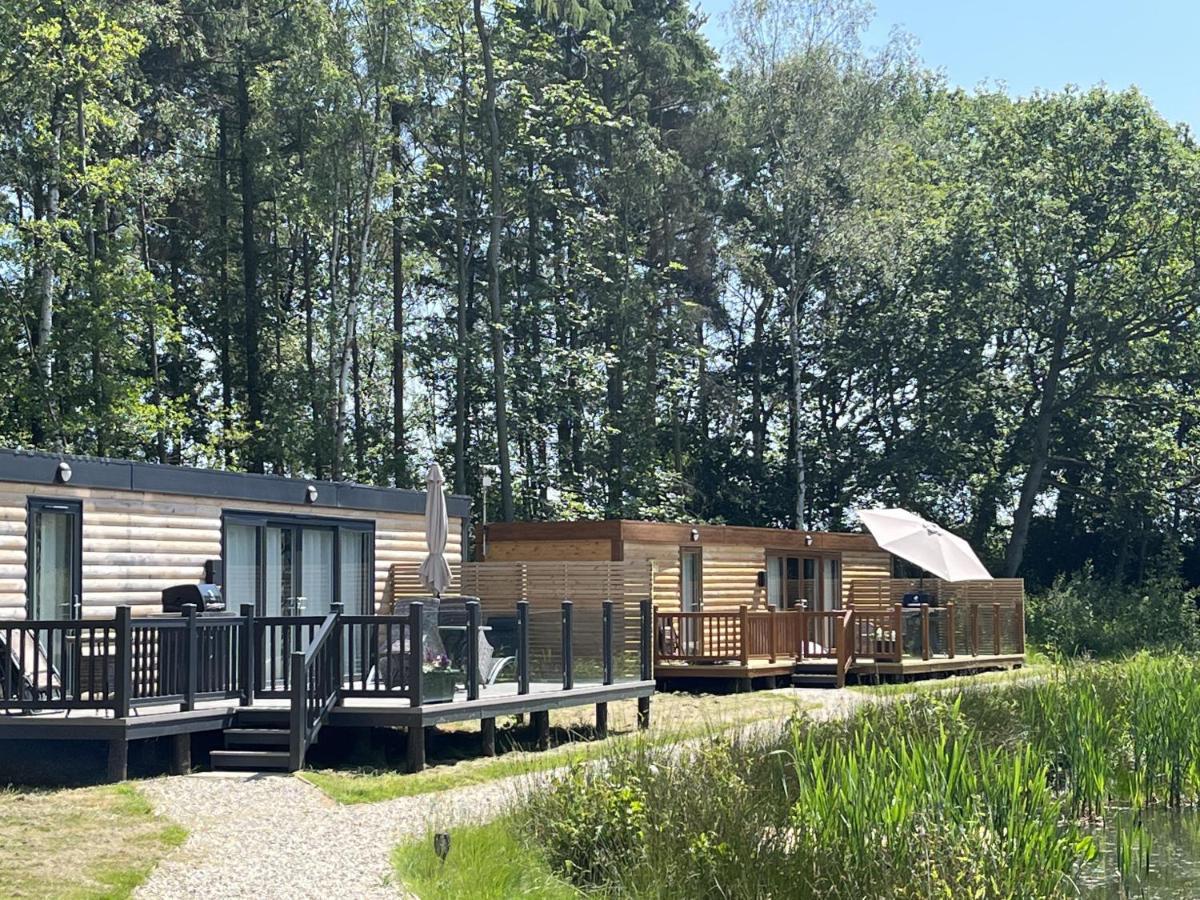 Rowan Boutique Lodge For Couples With A Dog ヨーク エクステリア 写真