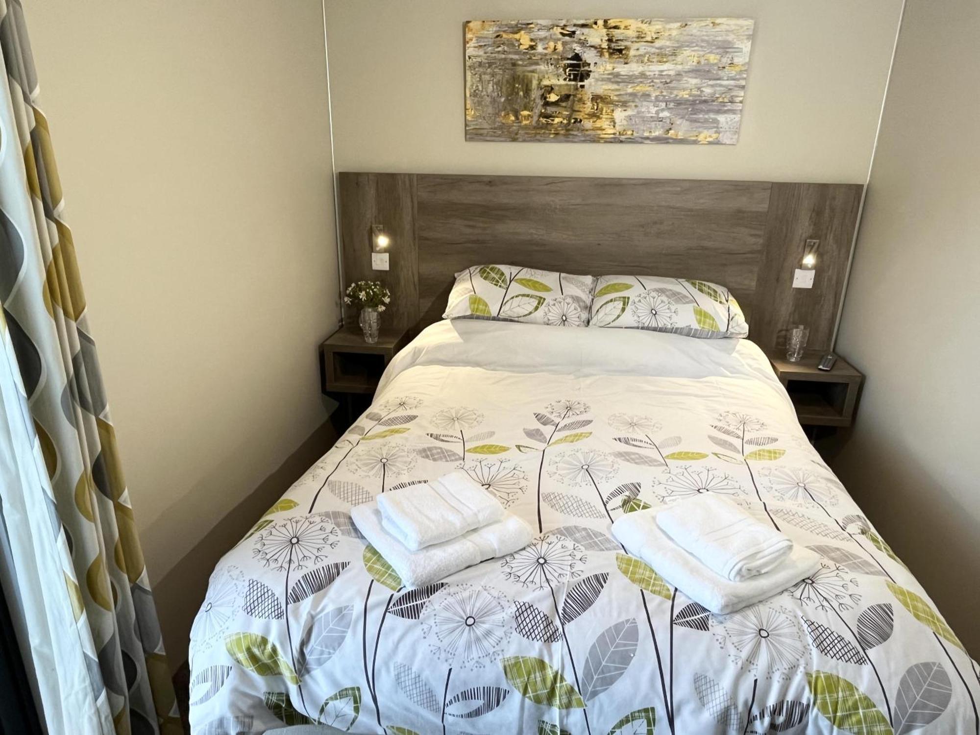 Rowan Boutique Lodge For Couples With A Dog ヨーク エクステリア 写真